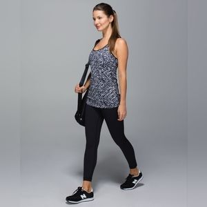 LULULEMON Cool Racerback Tank Top Sz 6